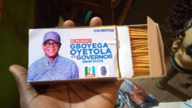 Photo of OSUN 2022: POVERTY TRULY AN ELECTORAL WEAPON, SAYS TWITTER USER, REACTING TO GOVERNOR OYETOLA SHARING BRANDED MATCH BOXES FOR VOTER INDUCEMENT